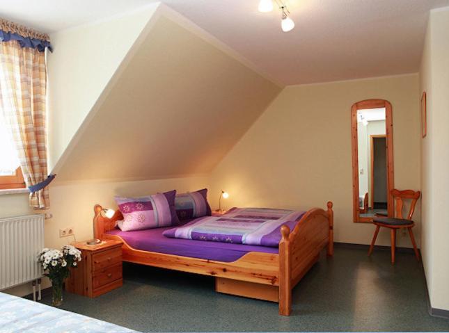 Spielzeugmacherhaus Neuhausen  Ngoại thất bức ảnh